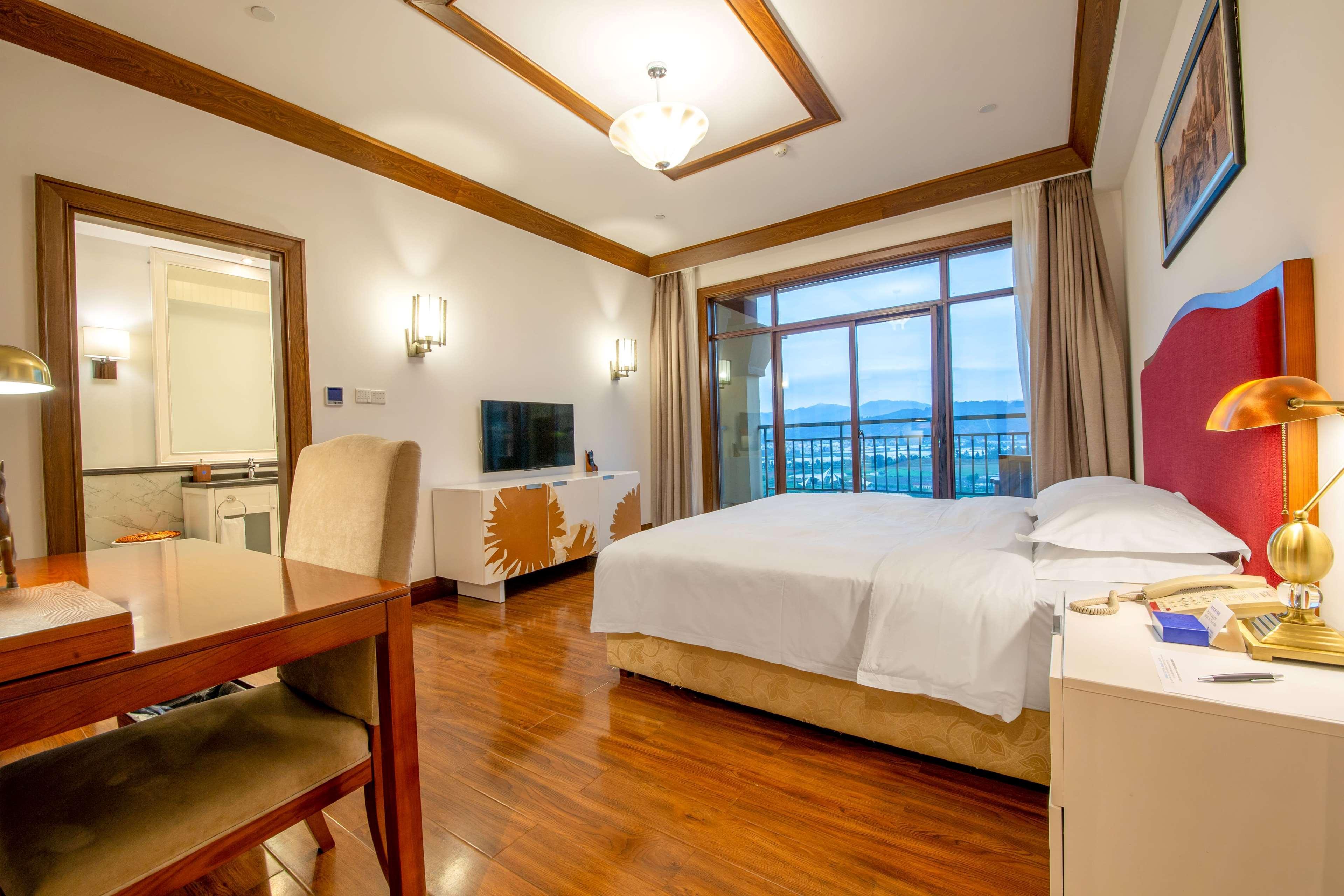 Wyndham Kunming Resort Екстер'єр фото